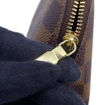 Louis Vuitton N47516 Damier Ebene cosmetic pouch zip hardware detail